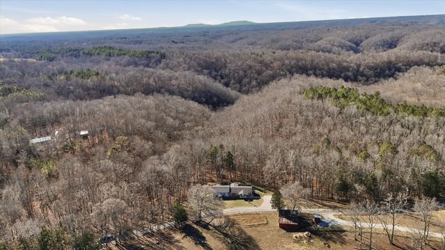 181 Falling Water Rd, Sparta, TN 38583