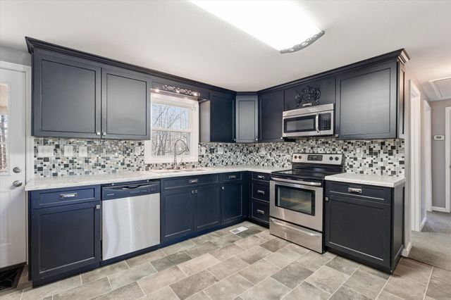 181 Falling Water Rd, Sparta, TN 38583