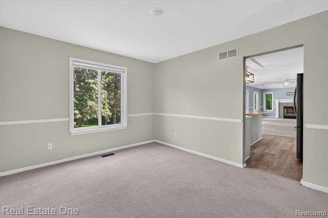 9610 Forest Ridge Drive, Clarkston, MI 48348