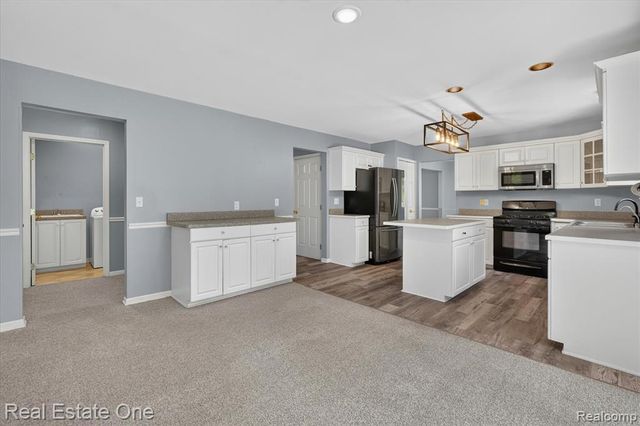 9610 Forest Ridge Drive, Clarkston, MI 48348