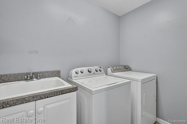 9610 Forest Ridge Drive, Clarkston, MI 48348