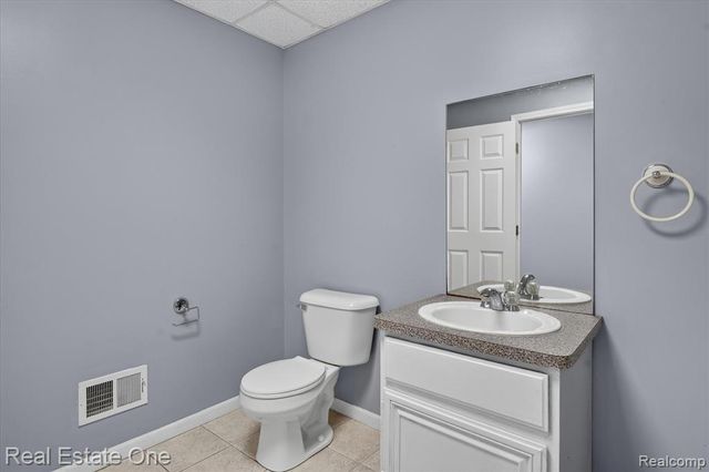 9610 Forest Ridge Drive, Clarkston, MI 48348