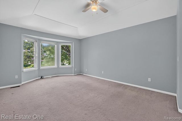 9610 Forest Ridge Drive, Clarkston, MI 48348