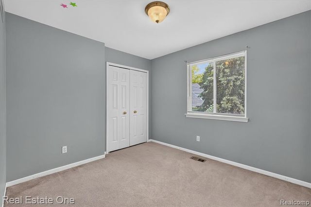 9610 Forest Ridge Drive, Clarkston, MI 48348
