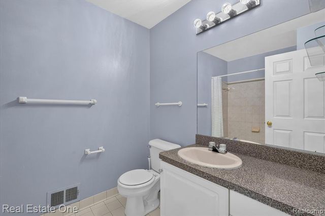 9610 Forest Ridge Drive, Clarkston, MI 48348