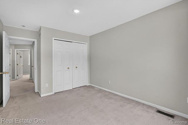 9610 Forest Ridge Drive, Clarkston, MI 48348