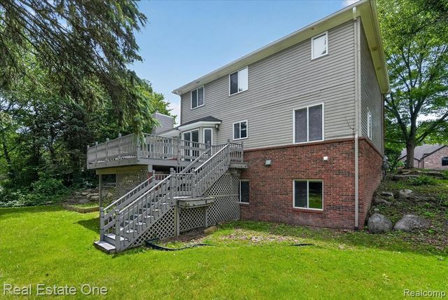 9610 Forest Ridge Drive, Clarkston, MI 48348
