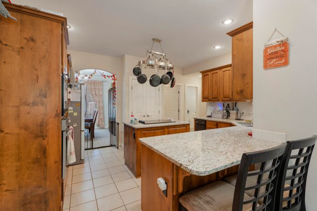 1201 Harber Oaks Loop, Grove, OK 74344