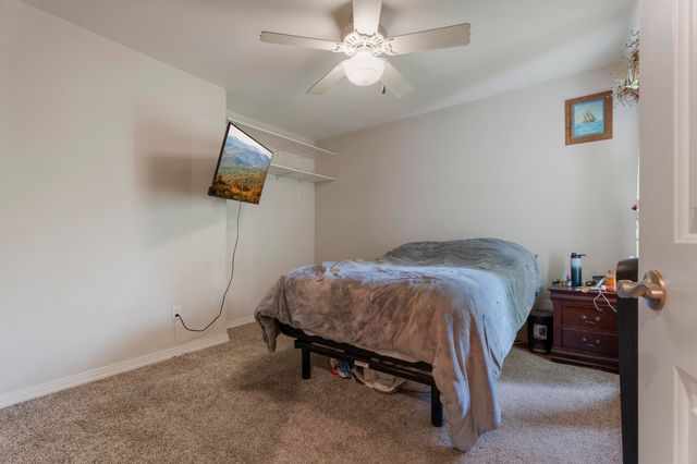 1201 Harber Oaks Loop, Grove, OK 74344