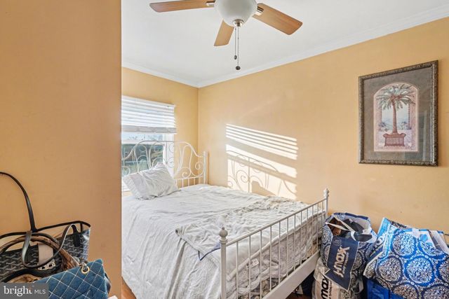 3832 SAINT MARGARET ST, Baltimore, MD 21225