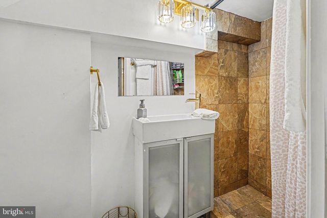 3832 SAINT MARGARET ST, Baltimore, MD 21225