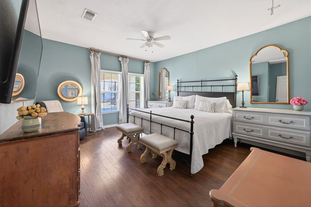 607 Bethpage Avenue, Dallas, TX 75217