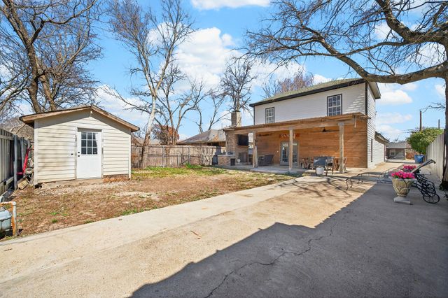 607 Bethpage Avenue, Dallas, TX 75217