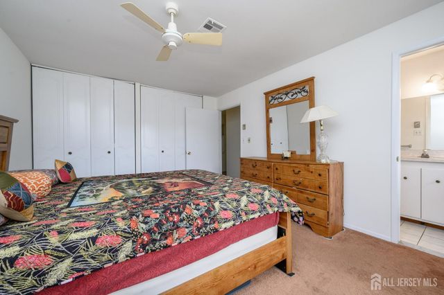 1270-B Argyll Circle, Lakewood, NJ 08701