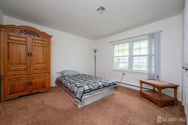 1270-B Argyll Circle, Lakewood, NJ 08701