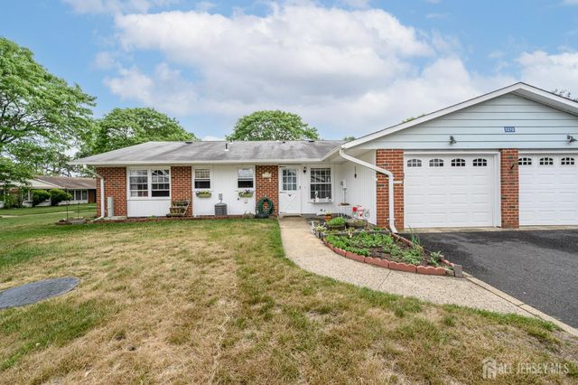 1270-B Argyll Circle, Lakewood, NJ 08701