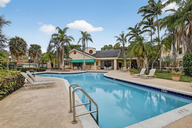 9999 Summerbreeze Dr 401, Sunrise, FL 33322