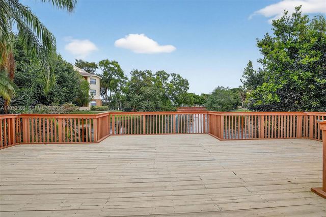 9999 Summerbreeze Dr 401, Sunrise, FL 33322