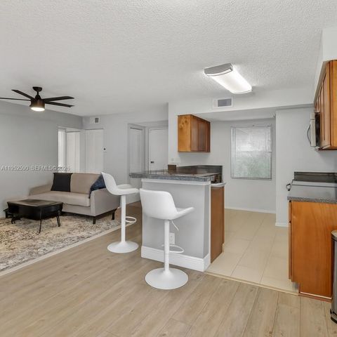 9999 Summerbreeze Dr 401, Sunrise, FL 33322