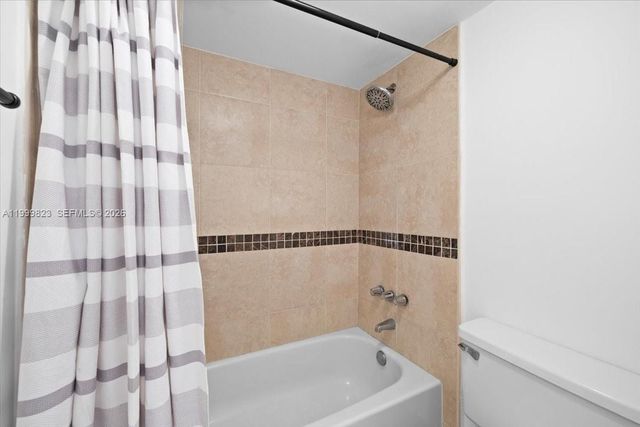 8350 Sands Point Blvd E303, Tamarac, FL 33321