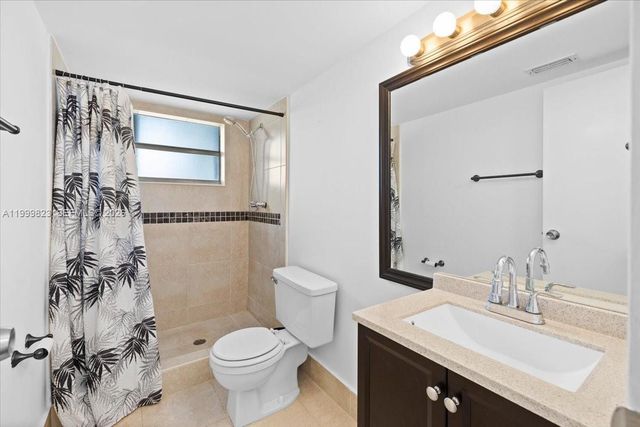 8350 Sands Point Blvd E303, Tamarac, FL 33321