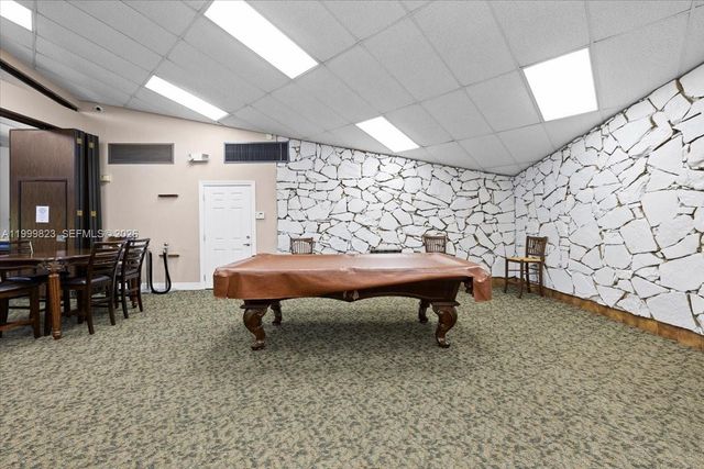 8350 Sands Point Blvd E303, Tamarac, FL 33321