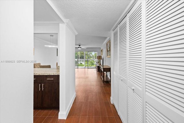 8350 Sands Point Blvd E303, Tamarac, FL 33321