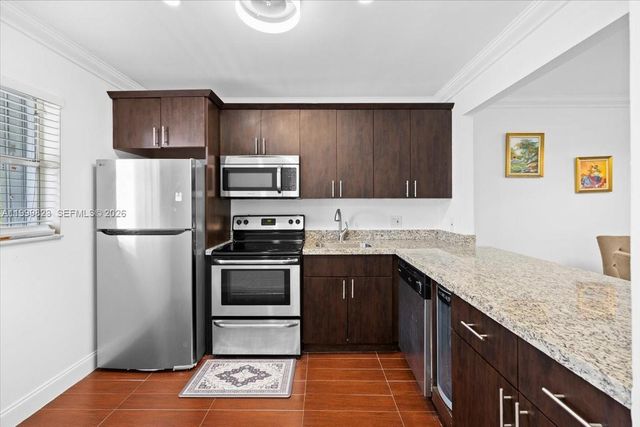 8350 Sands Point Blvd E303, Tamarac, FL 33321