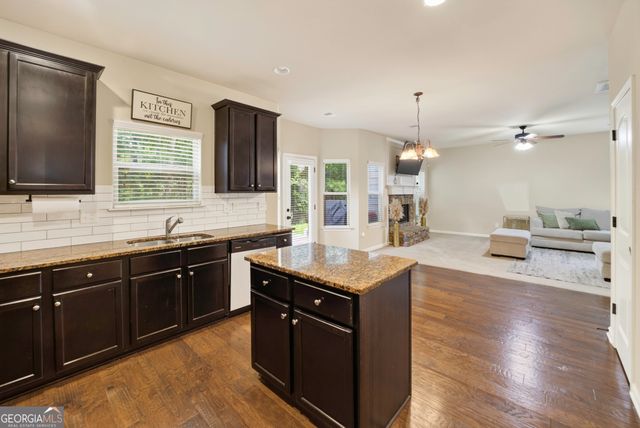 4758 Joseph Eli Drive, Snellville, GA 30039
