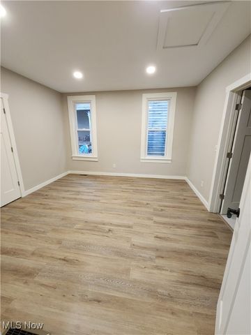 448 N 6th Street, Cambridge, OH 43725