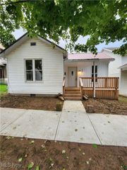 448 N 6th Street, Cambridge, OH 43725
