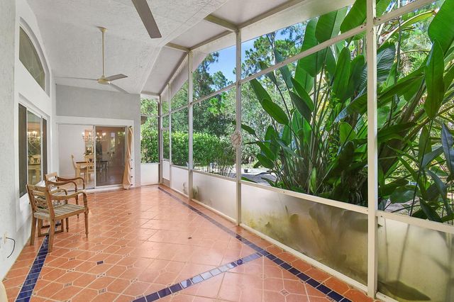 7151 SE Twin Oaks Cir, Stuart, FL 34997