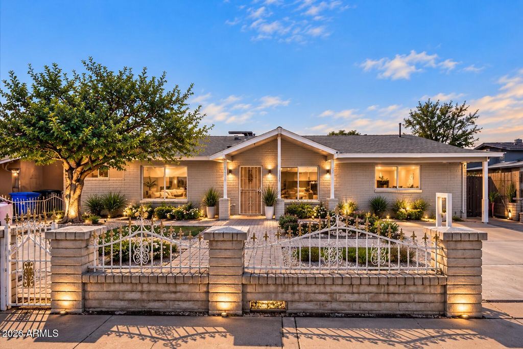 4923 W GRANADA Road, Phoenix, AZ 85035 — exterior