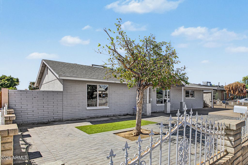 4923 W GRANADA Road, Phoenix, AZ 85035 — photo 5