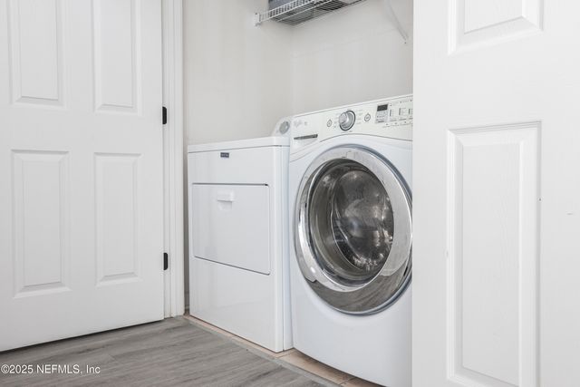 7990 BAYMEADOWS Road 625, Jacksonville, FL 32256