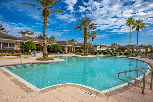 7990 BAYMEADOWS Road 625, Jacksonville, FL 32256