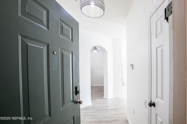 7990 BAYMEADOWS Road 625, Jacksonville, FL 32256