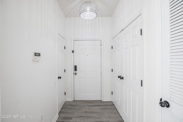 7990 BAYMEADOWS Road 625, Jacksonville, FL 32256