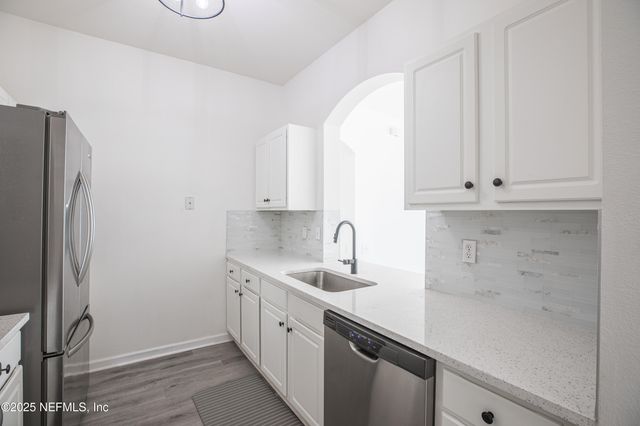 7990 BAYMEADOWS Road 625, Jacksonville, FL 32256