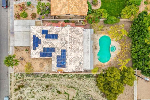 68220 Mccallum Way, Cathedral City, CA 92234