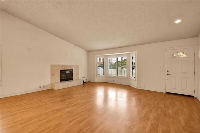 68220 Mccallum Way, Cathedral City, CA 92234