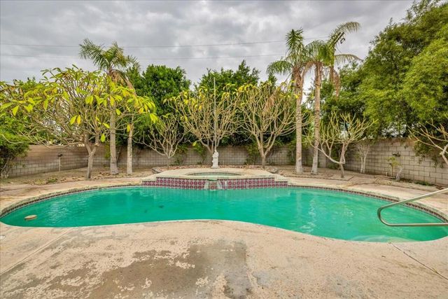 68220 Mccallum Way, Cathedral City, CA 92234