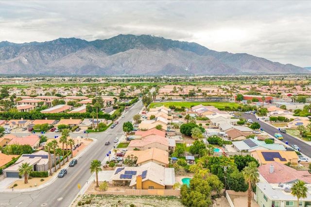 68220 Mccallum Way, Cathedral City, CA 92234