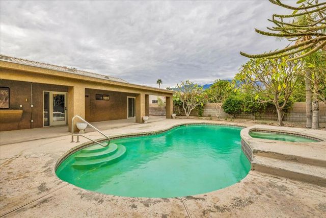 68220 Mccallum Way, Cathedral City, CA 92234