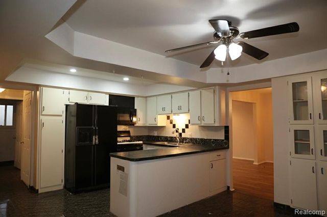 36368 Tulane Drive, Sterling Heights, MI 48312