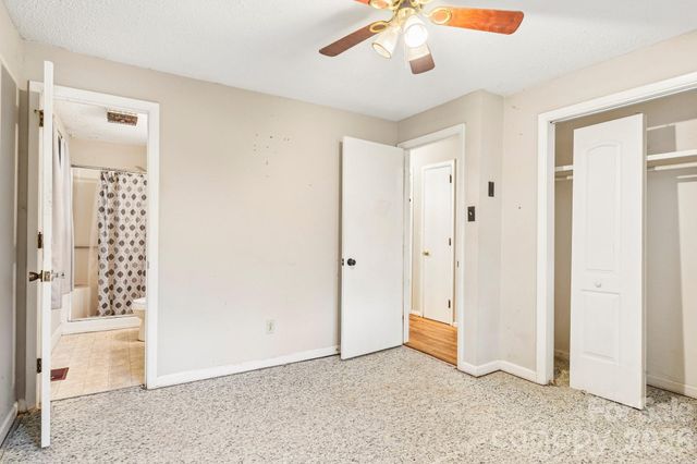 2130 23rd Street Place NE, Hickory, NC 28601