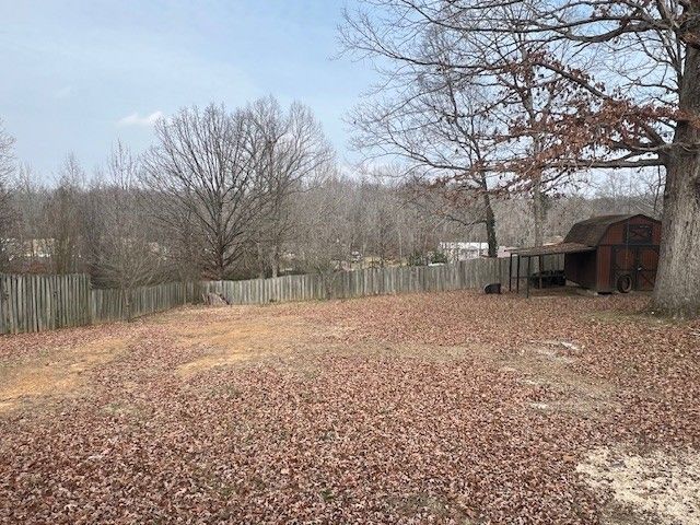843 Cherokee Dr, New Johnsonville, TN 37134