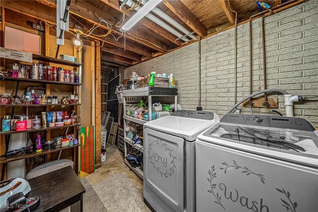 7435 Glenwood Road, Conneaut, OH 44030