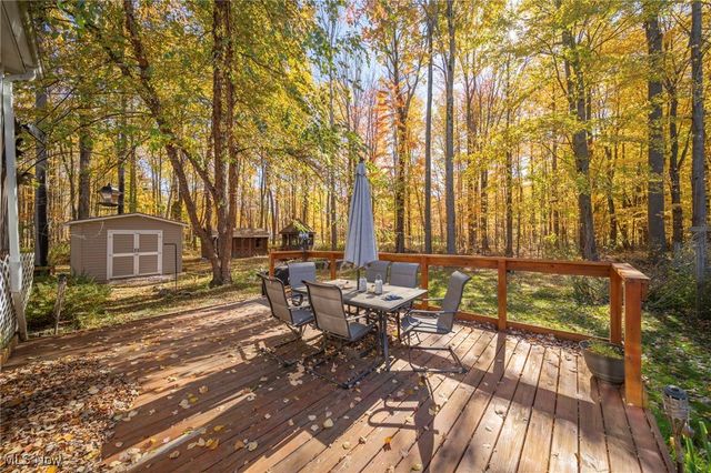 7435 Glenwood Road, Conneaut, OH 44030