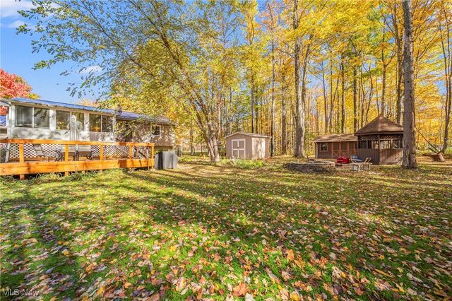 7435 Glenwood Road, Conneaut, OH 44030